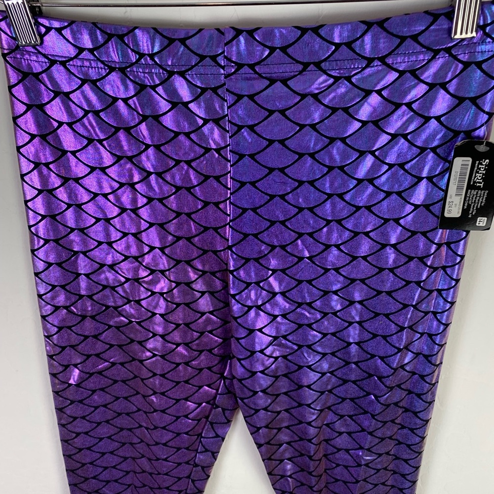✨ Mystical Mermaid Iridescent Leggings - Halloween and Festival Ready! ✨ - Picture 6 of 11